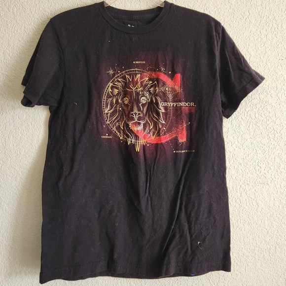 Harry Potter Gryffindor Lion T-Shirt Women's M - Picture 1 of 4
